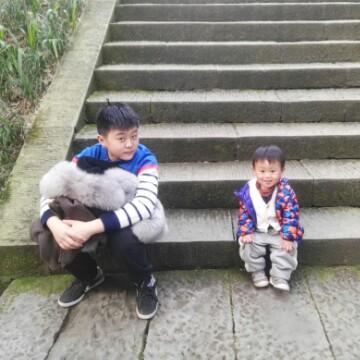 别看我的笑头像