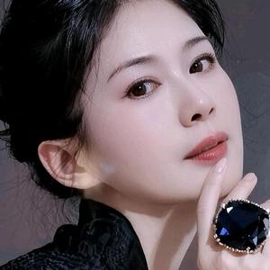 央袈占星师 头像