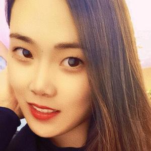 正直苹果8J1 头像