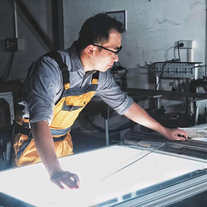 模型师老原儿 头像