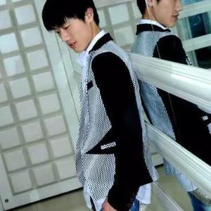 薛俊东诗词 头像