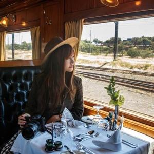 jolie罗晓韵 头像