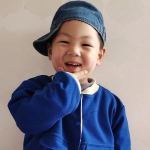 努力奋斗的俩宝爸比 头像