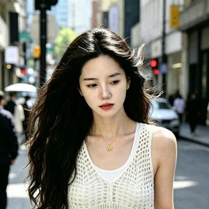 饱饱.. 头像