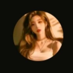 雪中拍雪人 头像