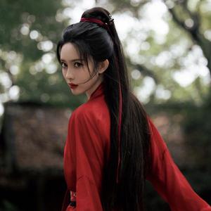 加戏l本宫饿了 头像