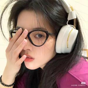 琴琴爱弹琴0 头像