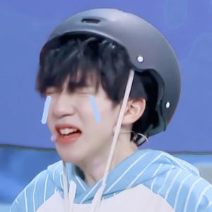 强大而自信的活菌宁 头像