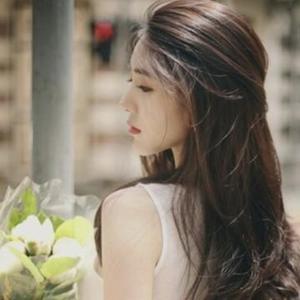 执笔画卿颜V 头像