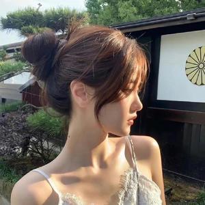 开朗大方小锦梨呀 头像