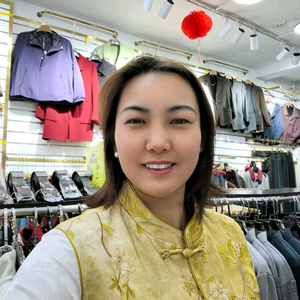 芬姐—九龙县服装 头像