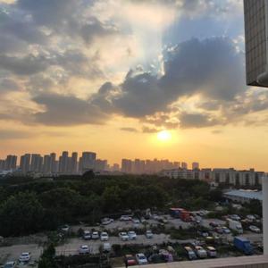 红尘陌路不相逢 头像