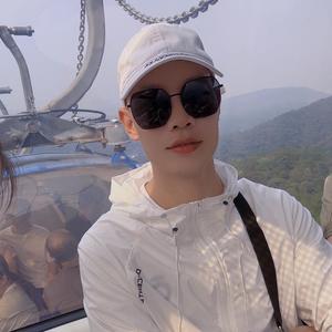 可爱的光头吴 头像