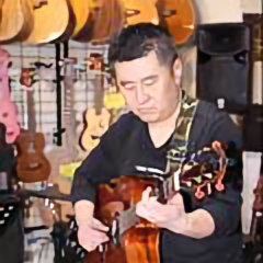 弹吉他的李成福 头像