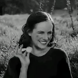 萌八卦小三轮儿 头像