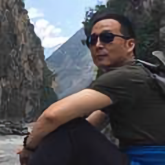 Alex680123 头像