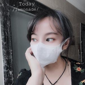 90后姨 头像