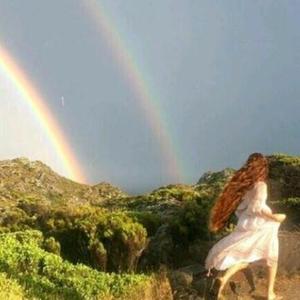 小范努力发光呀 头像