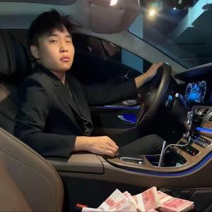 飞翔的游戏 头像