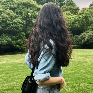 福袋很倔强 头像