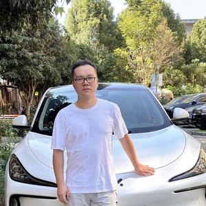 大炜的日常 头像