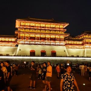 洛城洛事 头像
