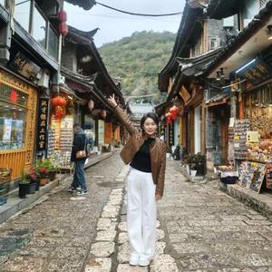 铁打的女人 头像