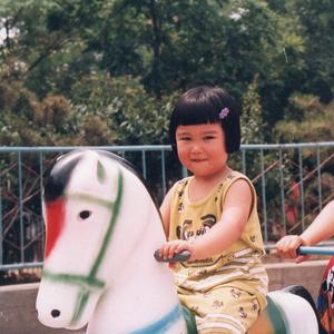 是沈小亿吖 头像