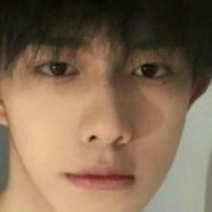 娱乐的嗯次方 头像