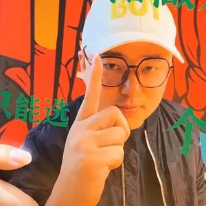 南京大萝卜乐乐 头像