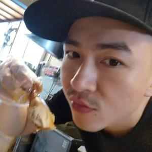 初九九自媒体 头像