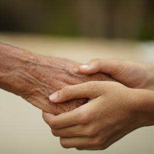 人均九十九 头像