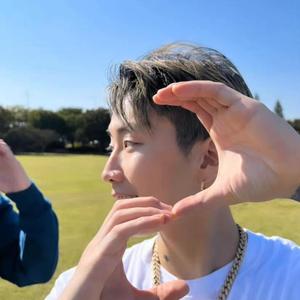美食家卡梅尔4o6 头像