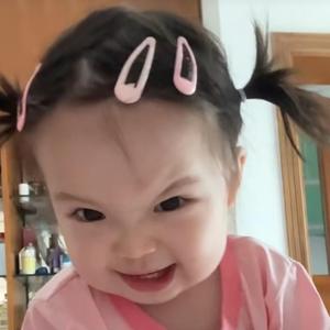 莹莹讲故事yy 头像