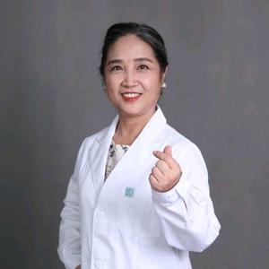 儿科专家郑秋实 头像