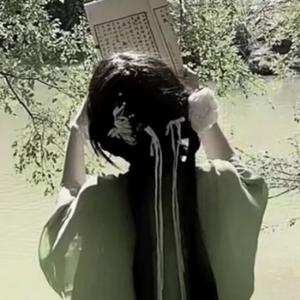 娇可爱草莓小公主奶糖 头像