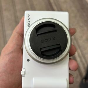 街拍摄影小鱼angel 头像