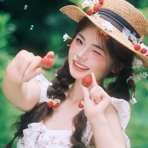离谱小艾 头像