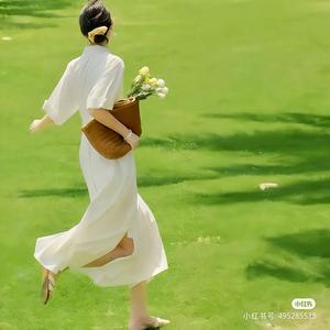 枕上听新蝉 头像