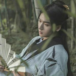 良哥谈历史 头像