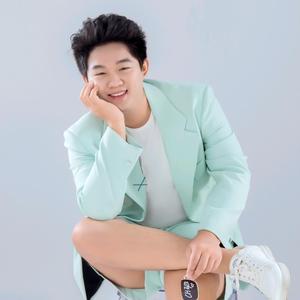 做亚马逊的小臣 头像