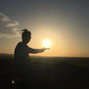 灯火意阑珊sz 头像