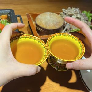 行走在荒野的耕夫 头像