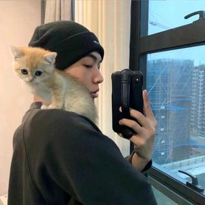 幽默自由小松 头像