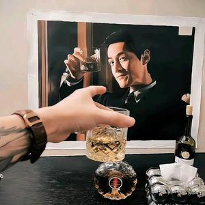 儒雅火车xn 头像