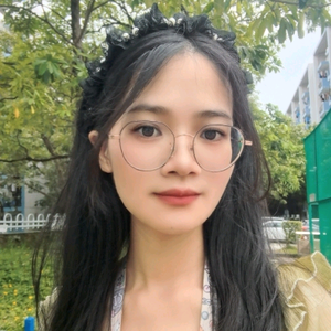 邹小颖努力生活 头像