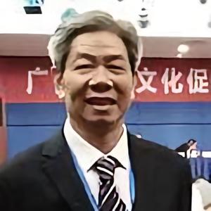 山水画李汉民头像