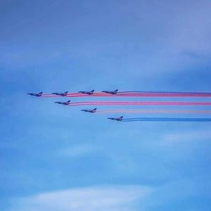 烽火观天下 头像