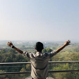 正能量-小卢哥 头像