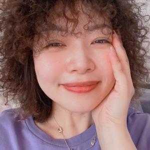 新媛吃东西 头像